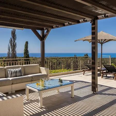 Luxury Karmaniolos Kefalonia Villa