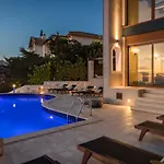 Luxury Karmaniolos Kefalonia *